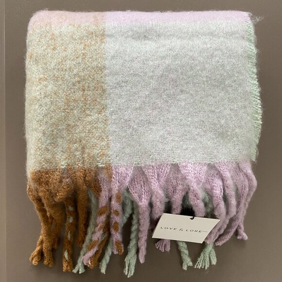 Love & Lore Pastel Checkered Scarf | Soft Brushed Fringe Blanket Wrap - Picture 1 of 7